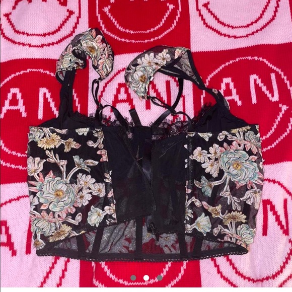 Victoria secret tik tok corset - Picture 2 of 3